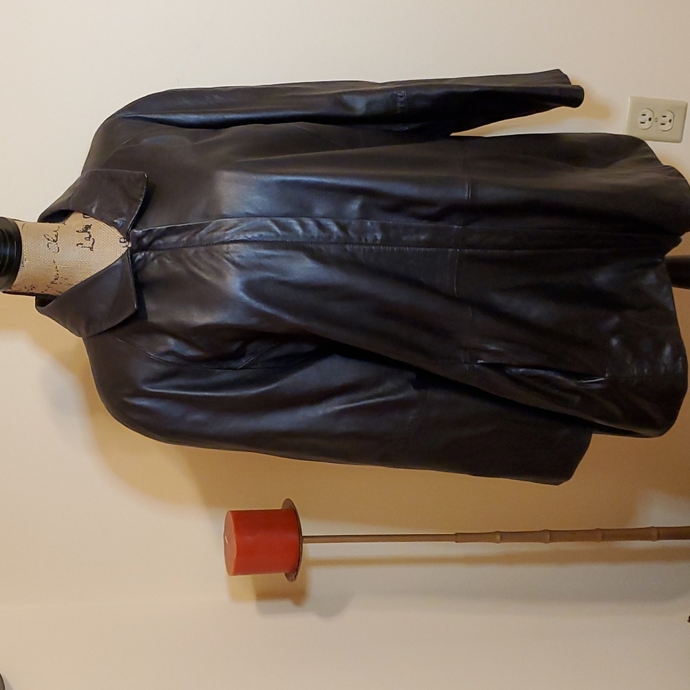 Worthington Lambskin Black leather coat size XL